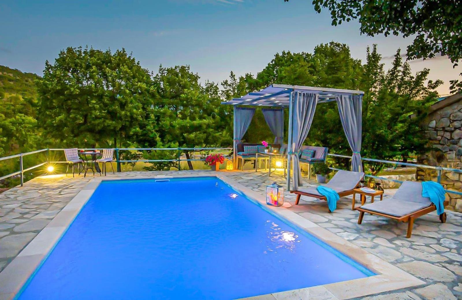 Villa Ognjistar In The Hinterland Of Makarska Riviera Zmijavci Exterior foto